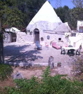 TRULLO ZAPPA D'ARGENTO IN SALENTO Francavilla Fontana